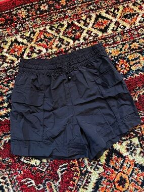 Old Navy Black Cargo Drawstring Women's Shorts